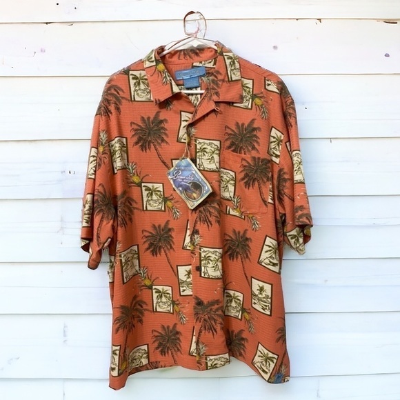 Bermuda Bay Hawaiian Short Sleeve Shirt 100% Silk - Picture 1 of 7